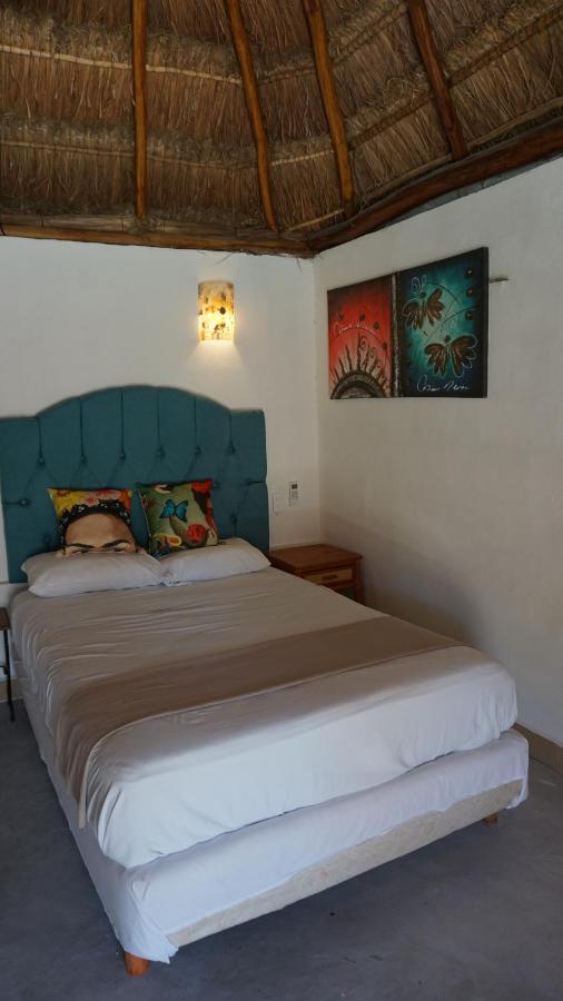 Casa Frida Hotel Chelem Eksteriør billede