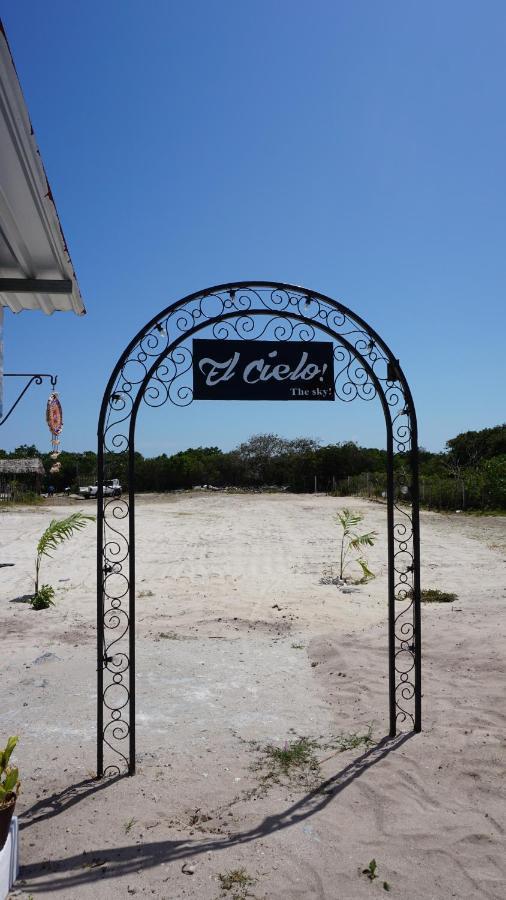 Casa Frida Hotel Chelem Eksteriør billede