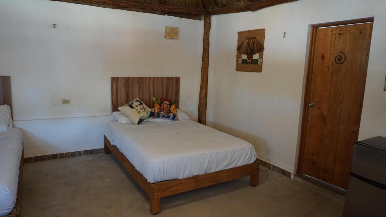 Casa Frida Hotel Chelem Eksteriør billede